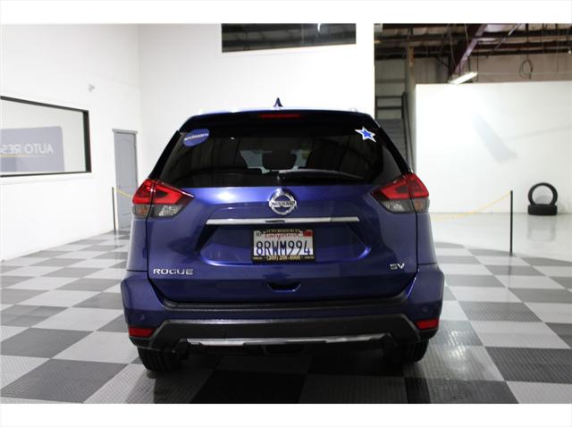 2020 Nissan Rogue SV FWD