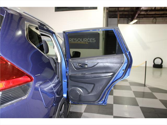 2020 Nissan Rogue SV FWD