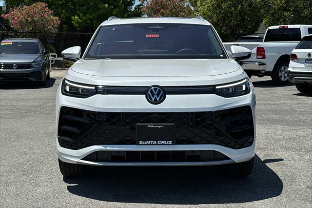 2026 Volkswagen Tiguan SEL R-Line Turbo