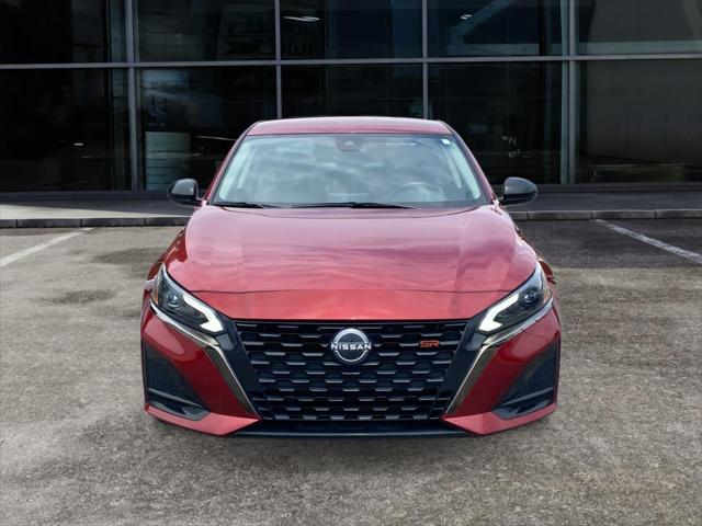 2023 Nissan Altima SR FWD