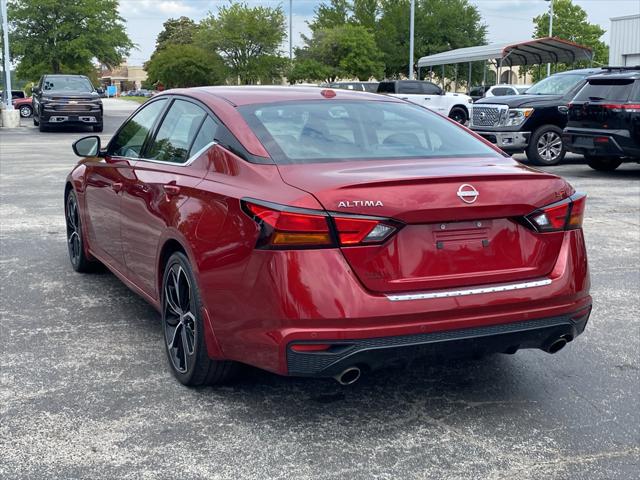 2023 Nissan Altima SR FWD