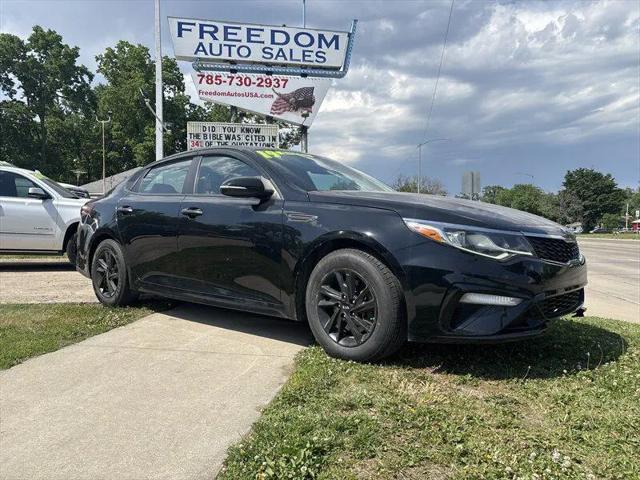 2019 Kia Optima LX for sale in Topeka, KS