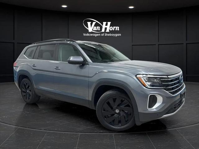 2025 Volkswagen Atlas 2.0T SE w/Technology for sale in Sheboygan, WI