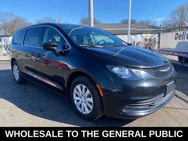 2020 Chrysler Voyager L for sale in Port Huron, MI