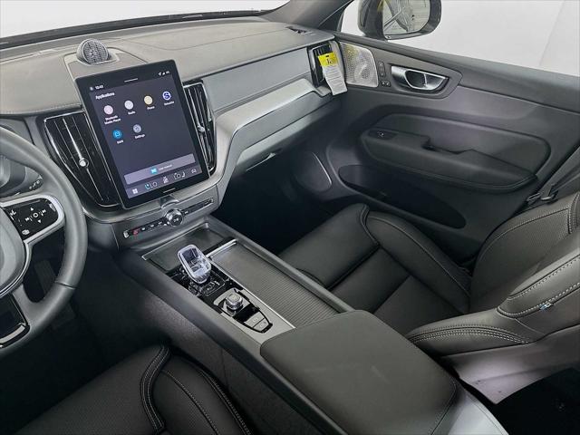 2026 Volvo XC60 Plug-In Hybrid Black Edition Ultra, T8 AWD Electric/Gasoline, Dark
