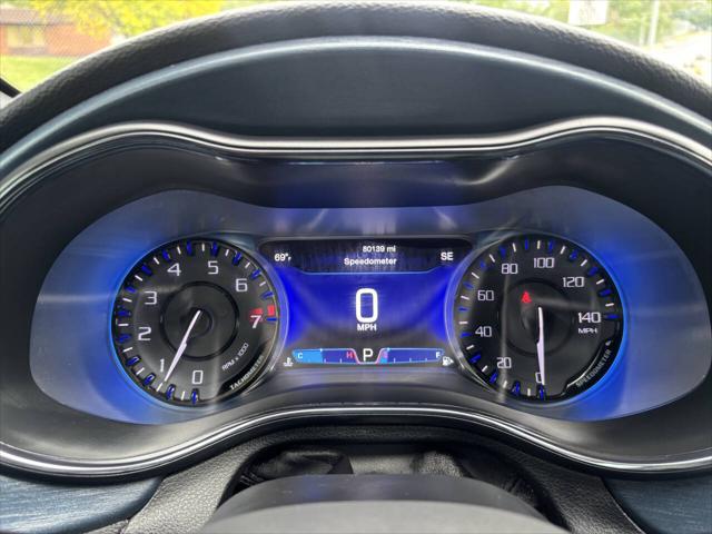 2015 Chrysler 200 S