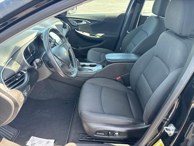 2017 Chevrolet Malibu 1LT