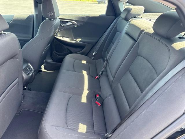 2017 Chevrolet Malibu 1LT