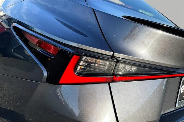 2023 Lexus IS 350 F SPORT