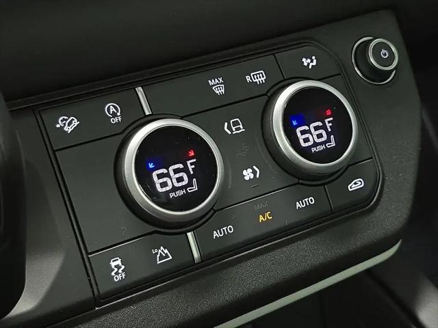 2024 Land Rover Defender 110 P300