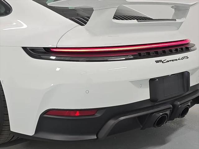 2025 Porsche 911 Carrera 4 GTS