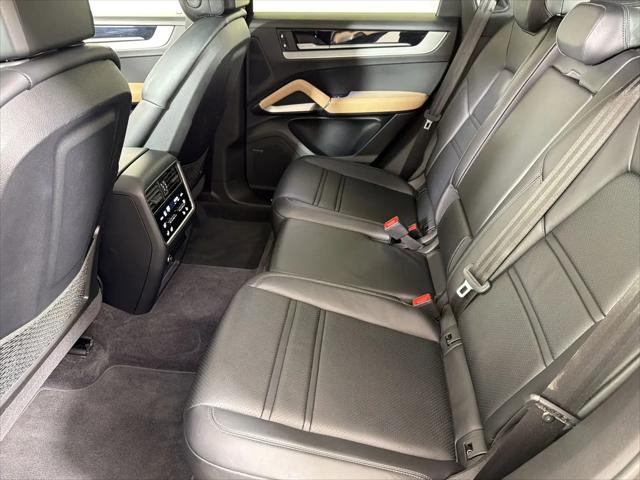 2024 Porsche Cayenne Cayenne