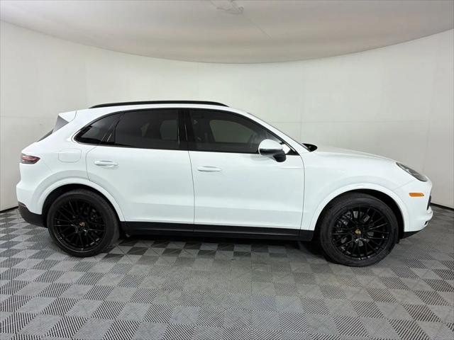 2022 Porsche Cayenne Platinum Edition