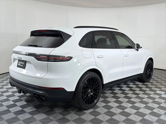 2022 Porsche Cayenne Platinum Edition