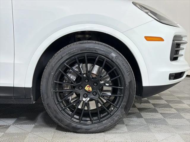 2022 Porsche Cayenne Platinum Edition