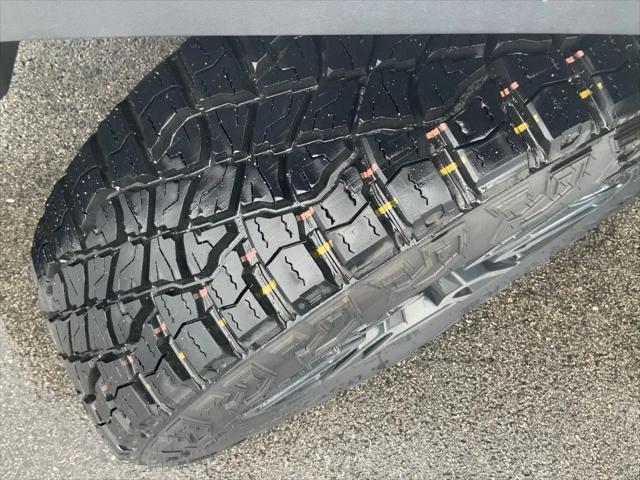 2023 GMC Sierra 1500 4WD Crew Cab Short Box AT4