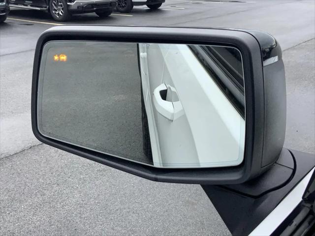 2023 GMC Sierra 1500 4WD Crew Cab Short Box AT4