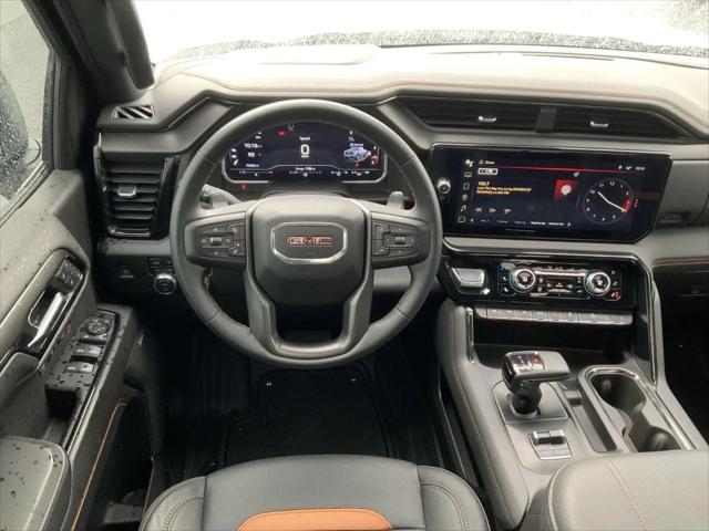 2023 GMC Sierra 1500 4WD Crew Cab Short Box AT4