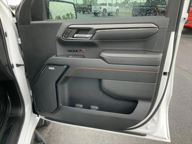 2023 GMC Sierra 1500 4WD Crew Cab Short Box AT4