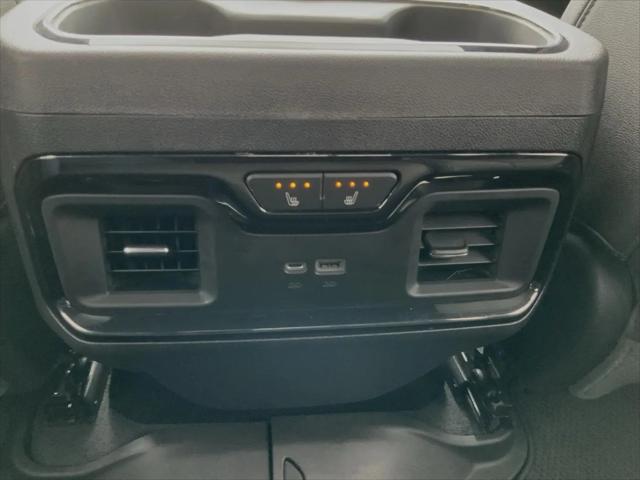 2023 GMC Sierra 1500 4WD Crew Cab Short Box AT4