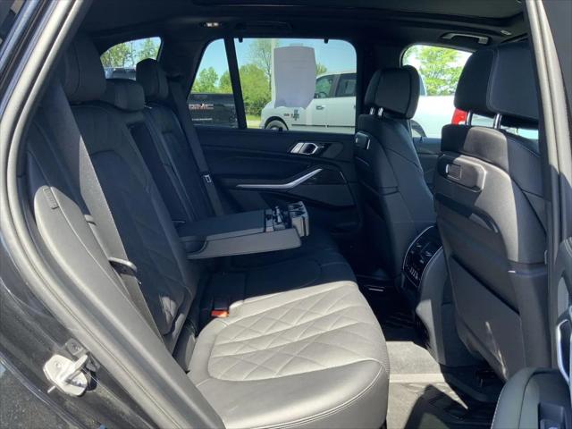 2024 BMW X5 M60i