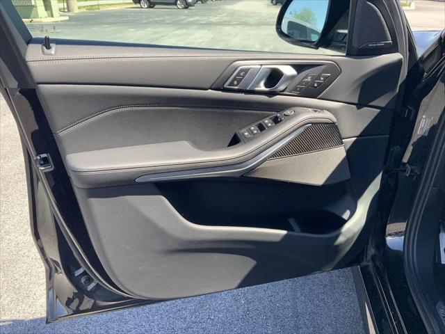 2024 BMW X5 M60i