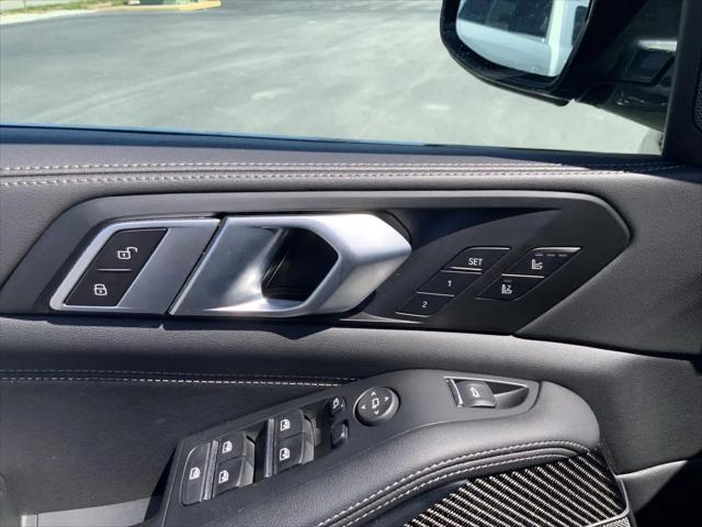 2024 BMW X5 M60i