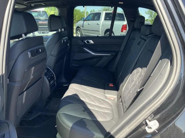 2024 BMW X5 M60i