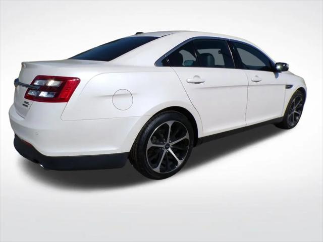 2015 Ford Taurus SEL