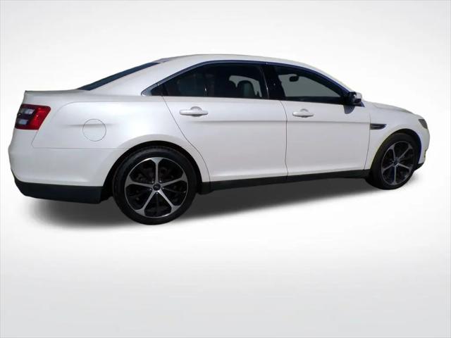 2015 Ford Taurus SEL