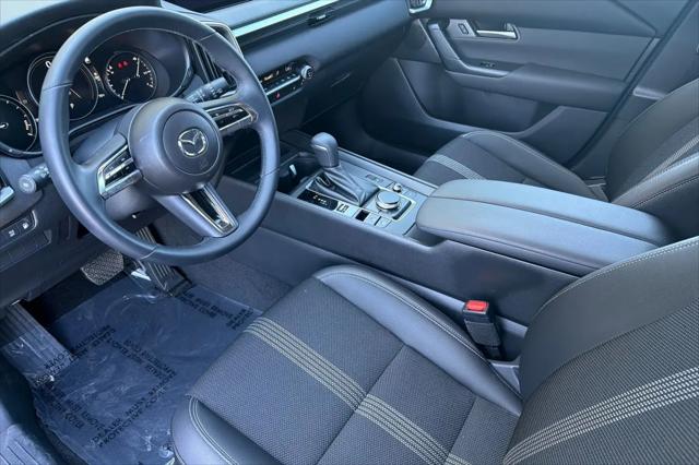 2025 Mazda CX-50 Hybrid Preferred Package