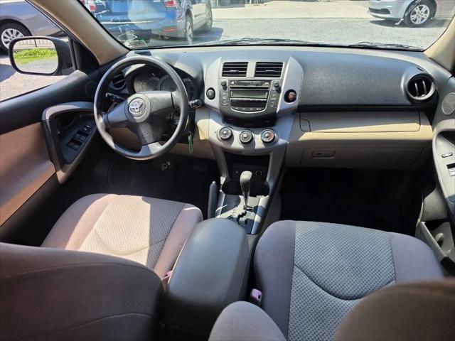 2006 Toyota RAV4 Base V6