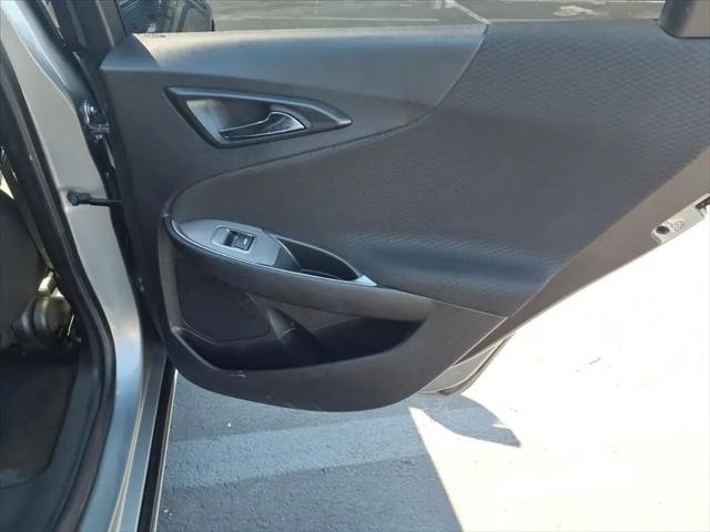 2025 Chevrolet Malibu FWD LS