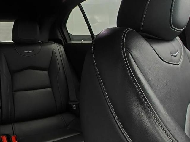 2024 Cadillac XT4 FWD Premium Luxury