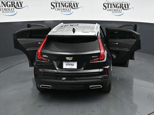 2024 Cadillac XT4 FWD Premium Luxury