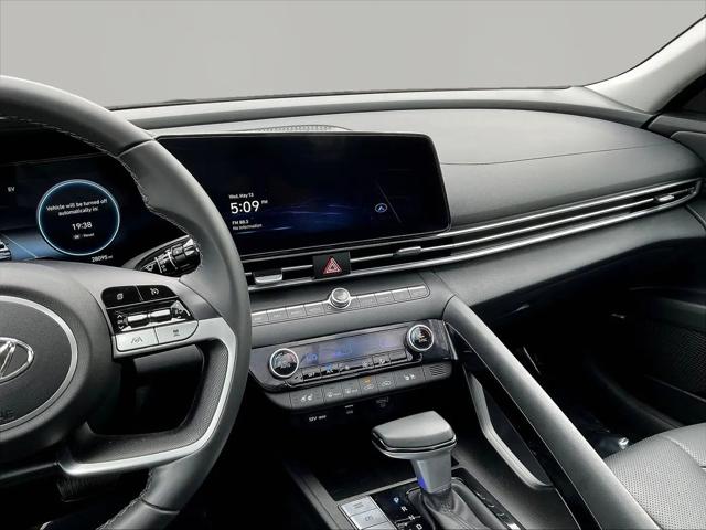 2023 Hyundai Elantra Hybrid Limited