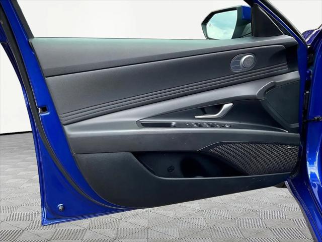 2023 Hyundai Elantra Hybrid Limited