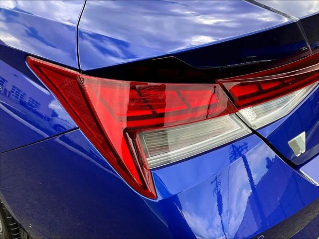 2023 Hyundai Elantra Hybrid Limited