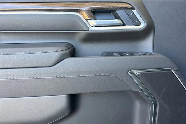 2026 Chevrolet Silverado 3500HD Crew Cab, Long Bed, LT Dual Rear Wheel, RWD