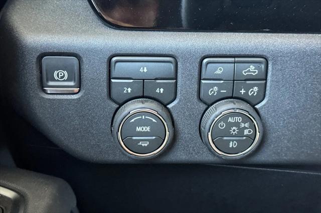 2026 Chevrolet Silverado 3500HD Crew Cab, Long Bed, LT Dual Rear Wheel, RWD