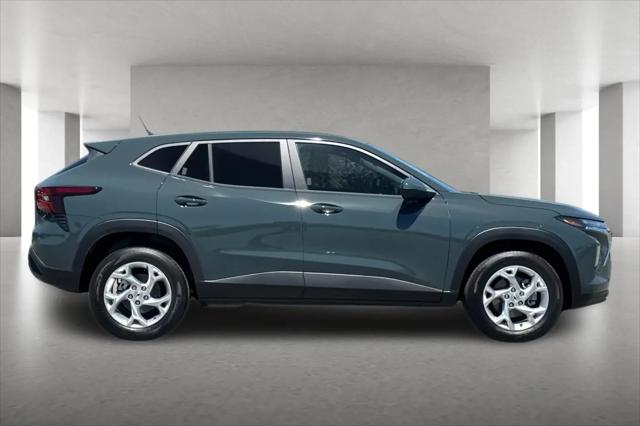 2026 Chevrolet Trax FWD LS