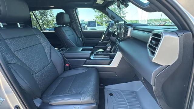 2025 Toyota Sequoia SR5
