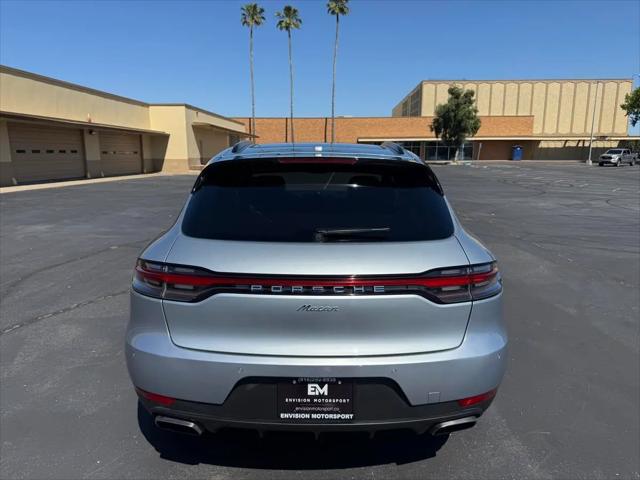 2021 Porsche Macan Macan