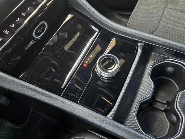 2026 Jeep Grand Cherokee L Altitude 4x2