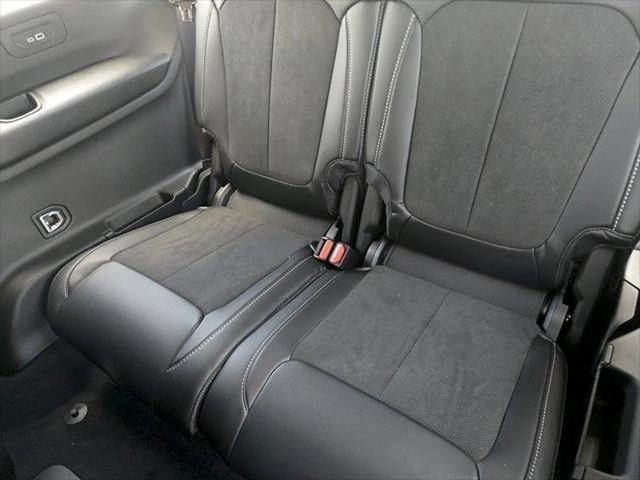2026 Jeep Grand Cherokee L Altitude 4x2