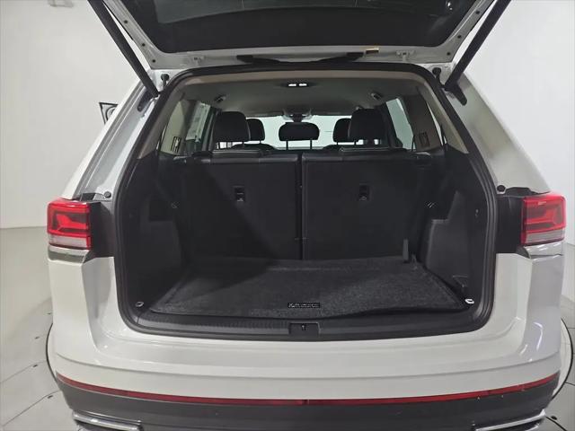 2026 Volkswagen Atlas SE with Technology