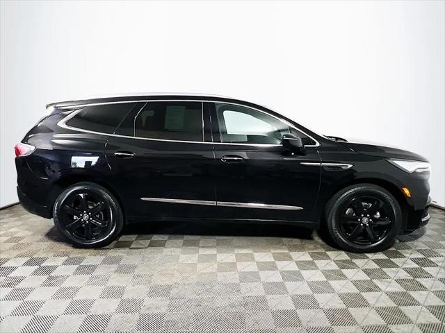 2024 Buick Enclave Essence AWD