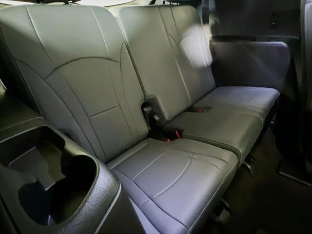 2024 Buick Enclave Essence AWD