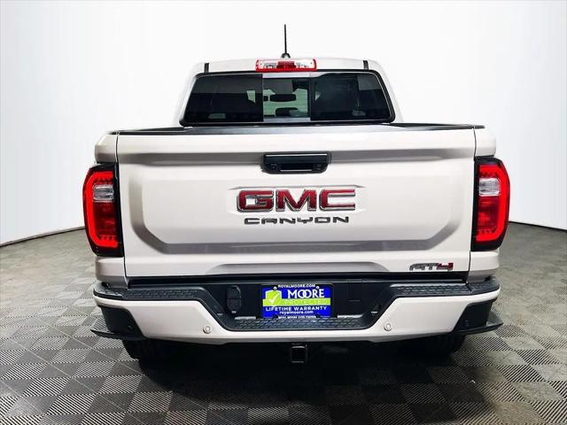 2026 GMC Canyon AT4, 4WD