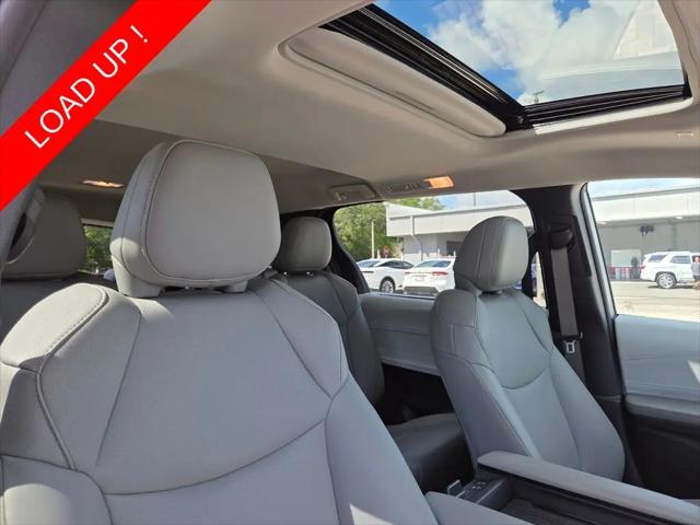 2025 Toyota Sienna XLE